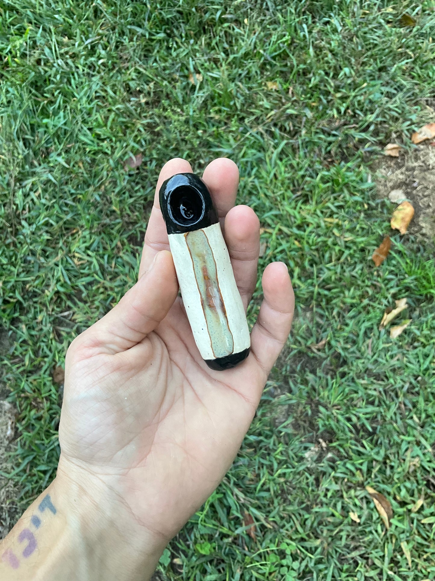 Pipe stoneware black burnish