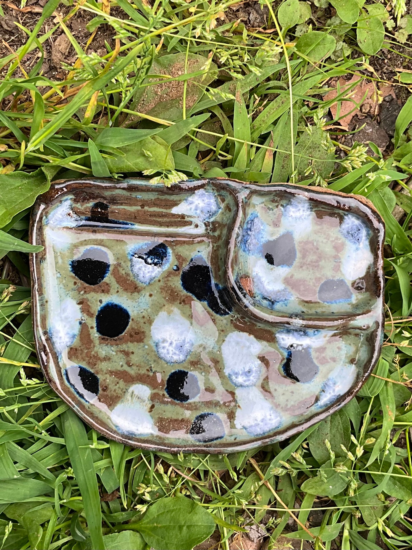 Ash and rolling tray spotty
