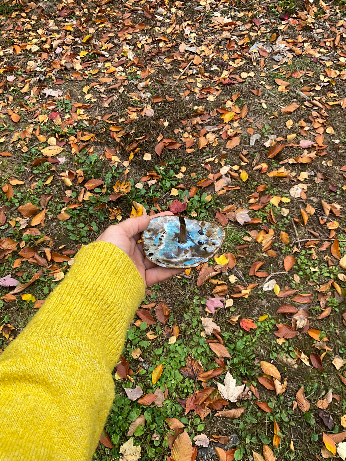 Ash tray earthenware blue