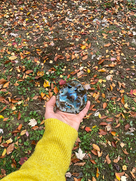 Ash tray earthenware blue