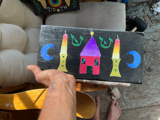 Painting Shabbat house