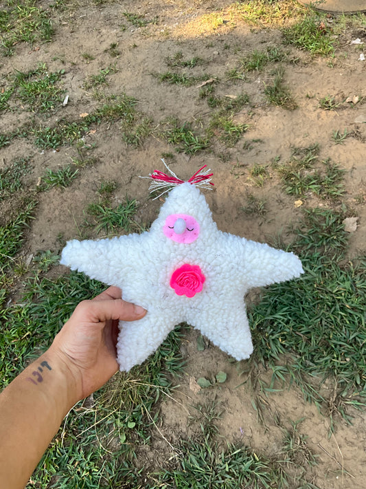 Plushie yeti pink flower star